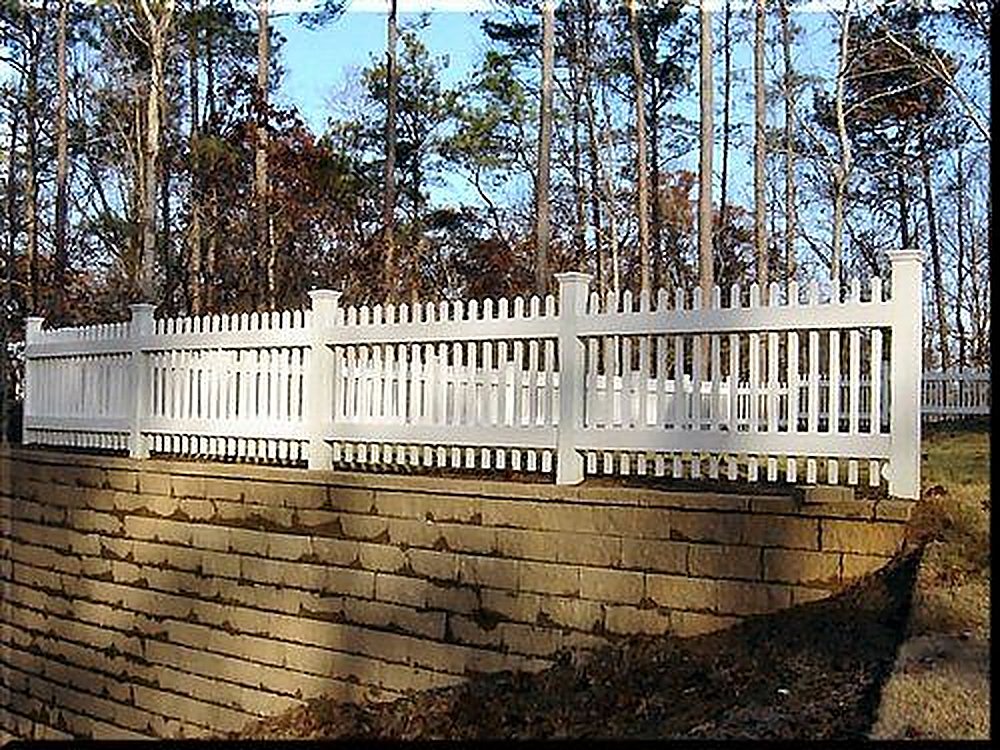 White 2x2 Nantucket picket fence