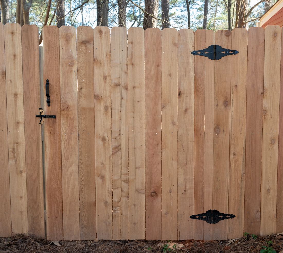 Wood privacy dog ear gate