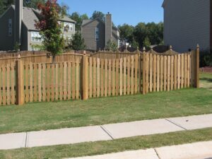 Saddle Top Picket Fence with Post Toppers